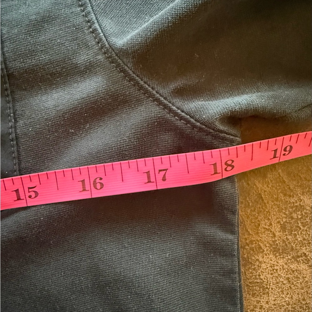 5.11 Tactical Men's Black Short Sleeve Polo Shirt Small Axis - Picture 5 of 6